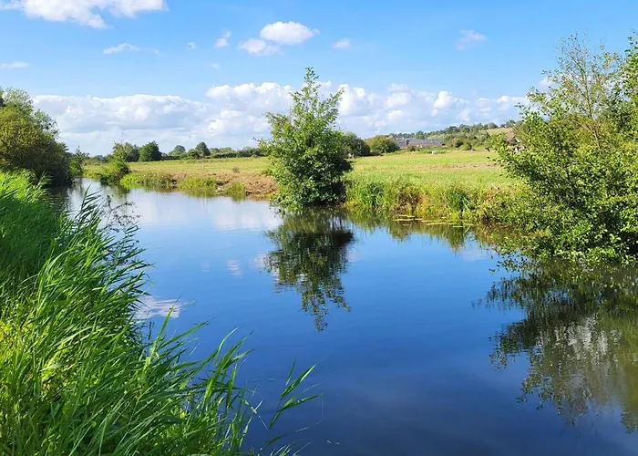 Nyaraló Schoenes Haus Fuer 6 Personen By Interhome
