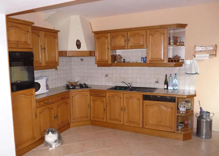 Schoenes Haus Fuer 6 Personen By Interhome Изиньи-сюр-Мер